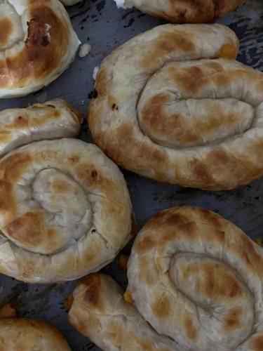  Gül Böreği Pişmiş Tane